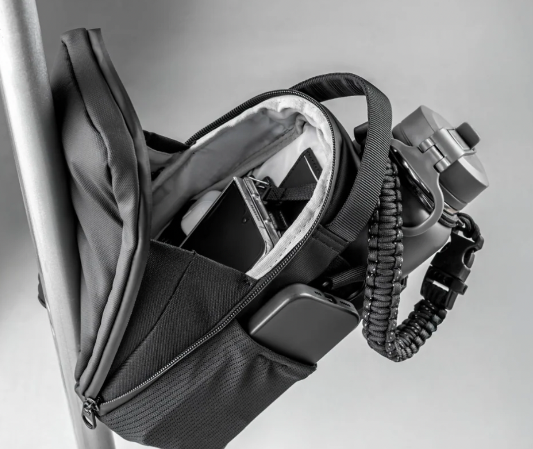 MySportsHouse™ Magnetic Bottle Gym Bag